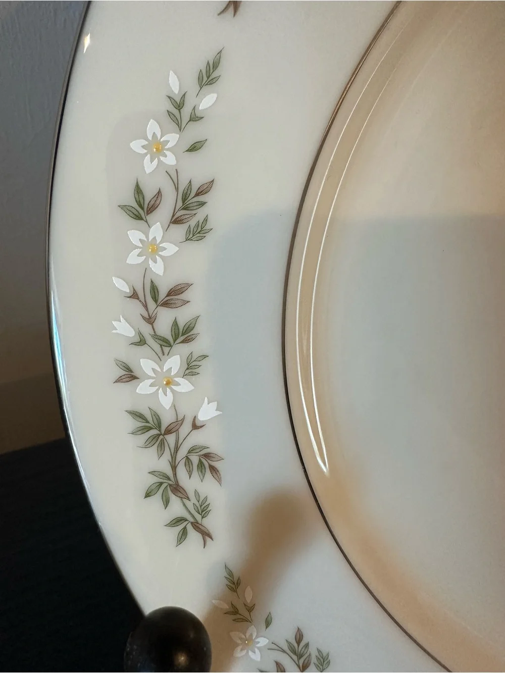 Lenox dinner plate
